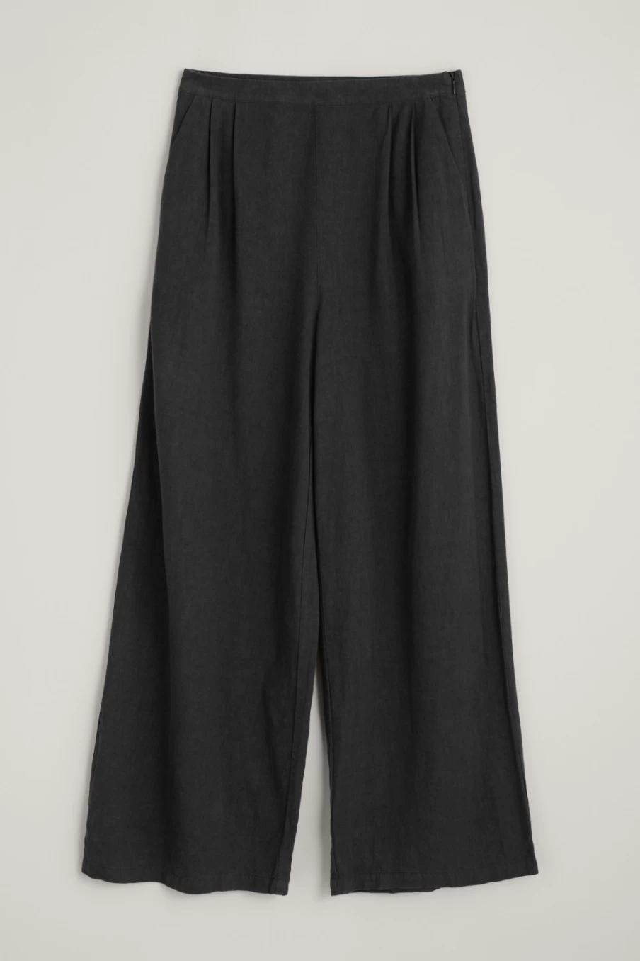 Seasalt Cornwall Women's Wavescape Waterproof Trousers for Outdoor Adventures