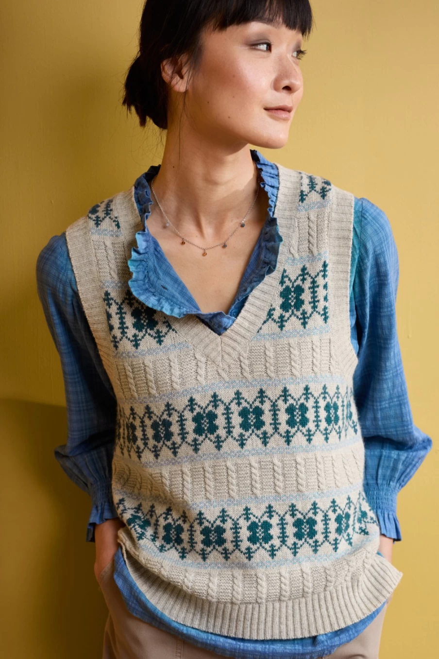 Seasalt Cornwall Women's Porcelain Aran Cornflower Fair Isle Vest