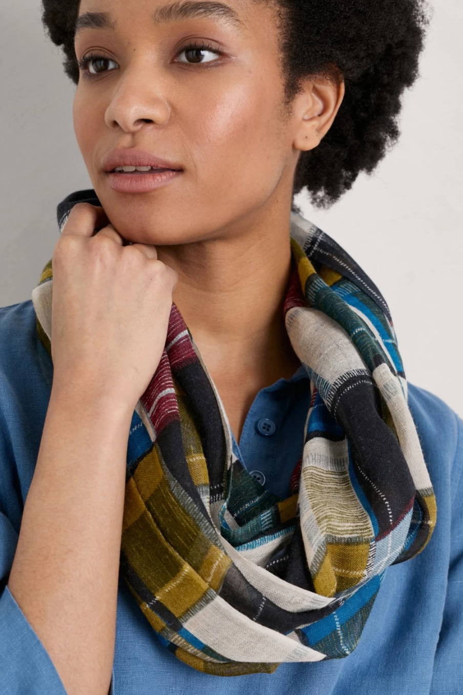 Seasalt Cornwall Women's Pretty Circle Scarf - Soft Wool Winter Wrap, Elegant Fashion Accessory