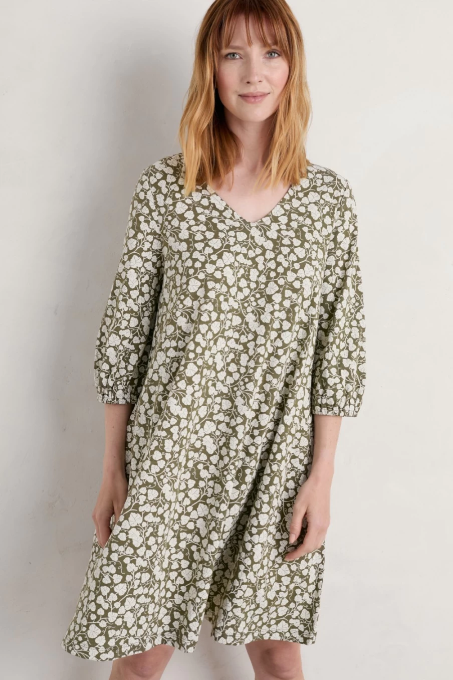 Seasalt Cornwall Women's Wave Wing 3/4 Sleeve Jersey Dress in Wall Vines Light Olive