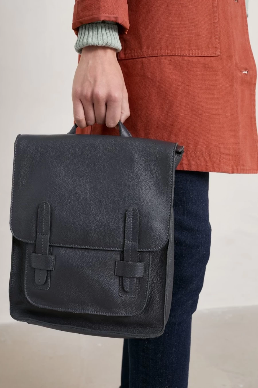 Seasalt Cornwall Women's Onyx Leather Satchel Backpack – Penarven Stylish & Functional Bag