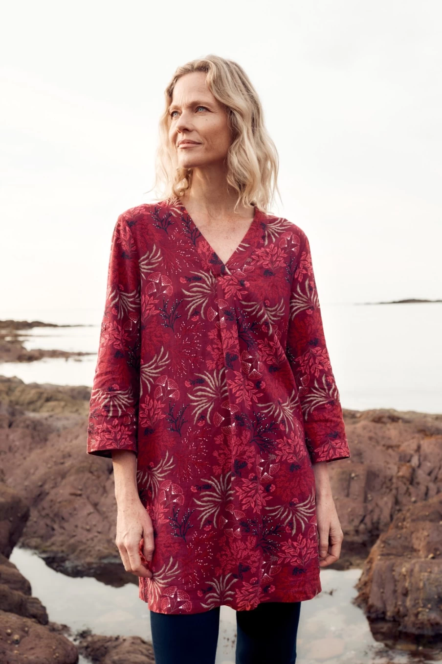 Seasalt Cornwall Women's Hayle Bar V-Neck Tunic Top