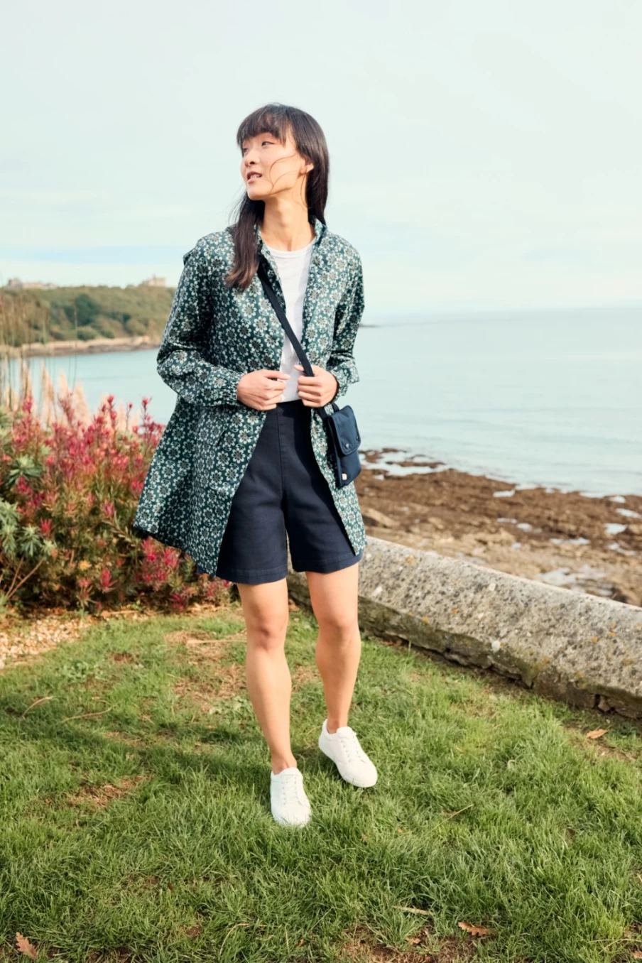 Seasalt Cornwall Women's Pack-It Waterproof Jacket – Lightweight & Weatherproof Raincoat for Travel