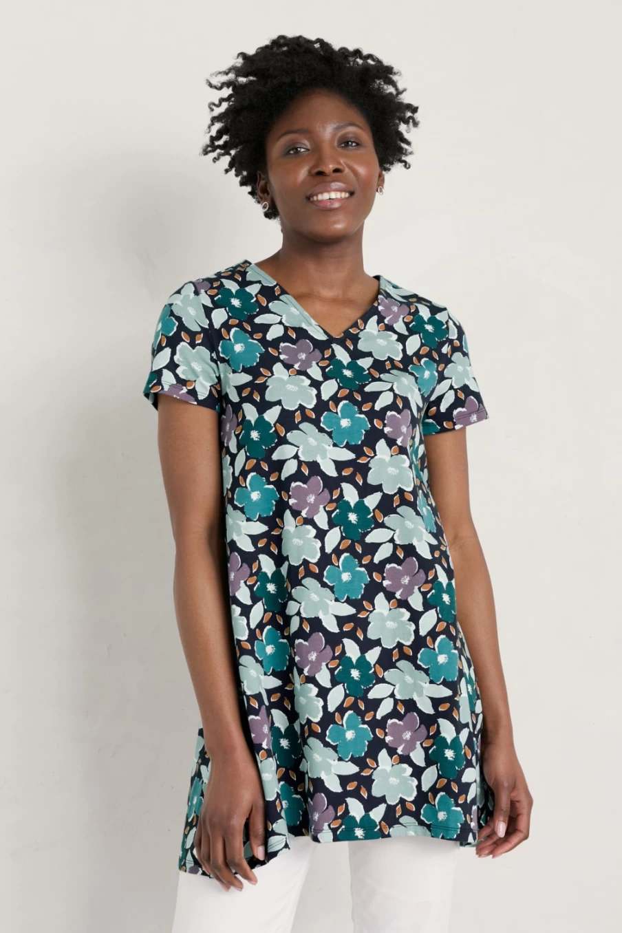 Seasalt Cornwall Women's Field Guide V-Neck Tunic in Camellia Shadow Onyx