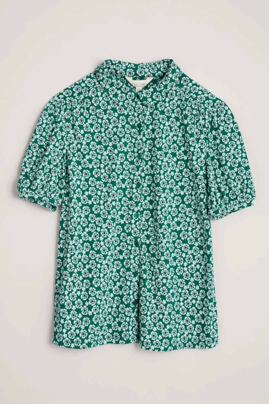 Seasalt Cornwall Women's Embrace Short Sleeve Shirt in Mallow Stamp Copse Floral Print