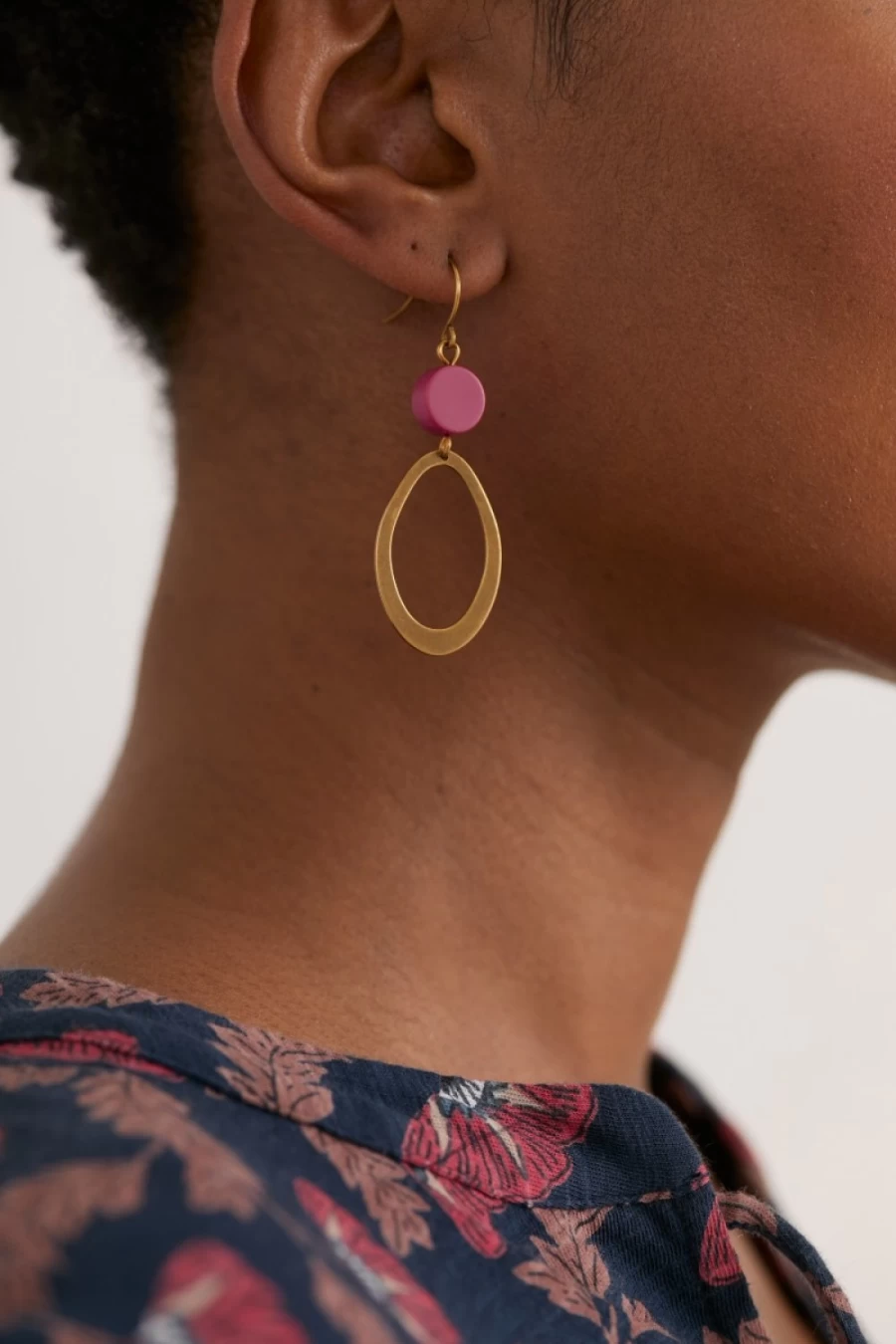 Seasalt Cornwall Women's Clement Earrings in Pomegranate Color