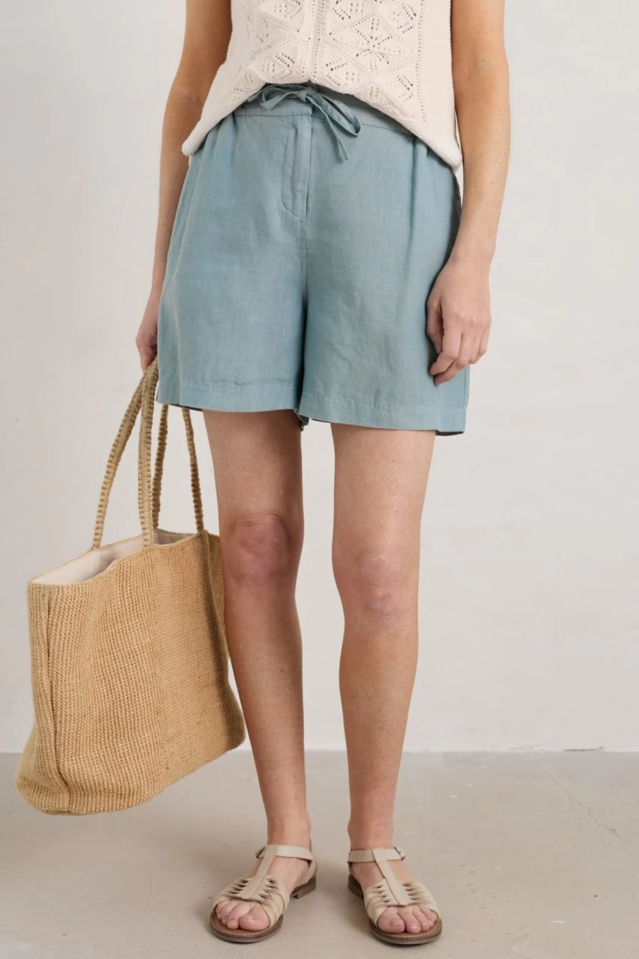 "Seasalt Cornwall Women's Fieldscape Linen Shorts – Comfortable Summer Shorts for Women"