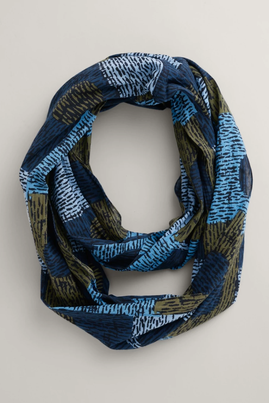 Seasalt Cornwall Women's New Everyday Circle Scarf - Soft & Stylish Winter Accessory