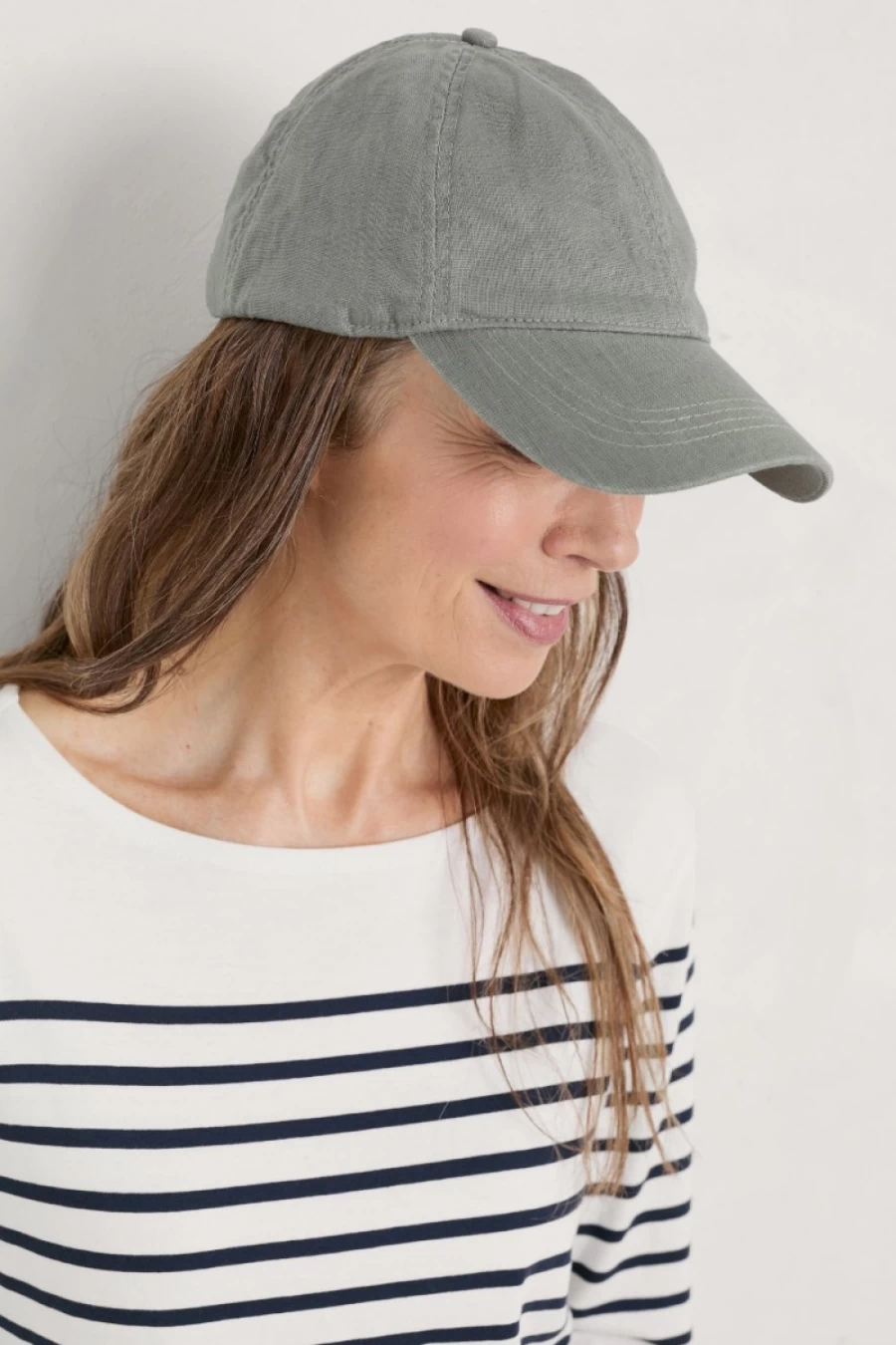 Seasalt Cornwall Women's Myrtle Caroline Linen Sun Cap