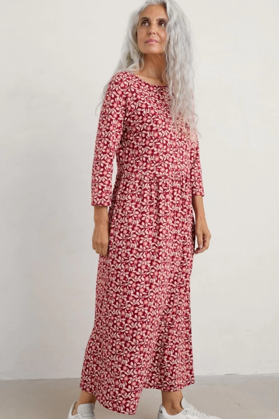 "Seasalt Cornwall Women's Guelder Rose Organic Cotton Jersey Dress in Wild Raspberries Red Cabin"