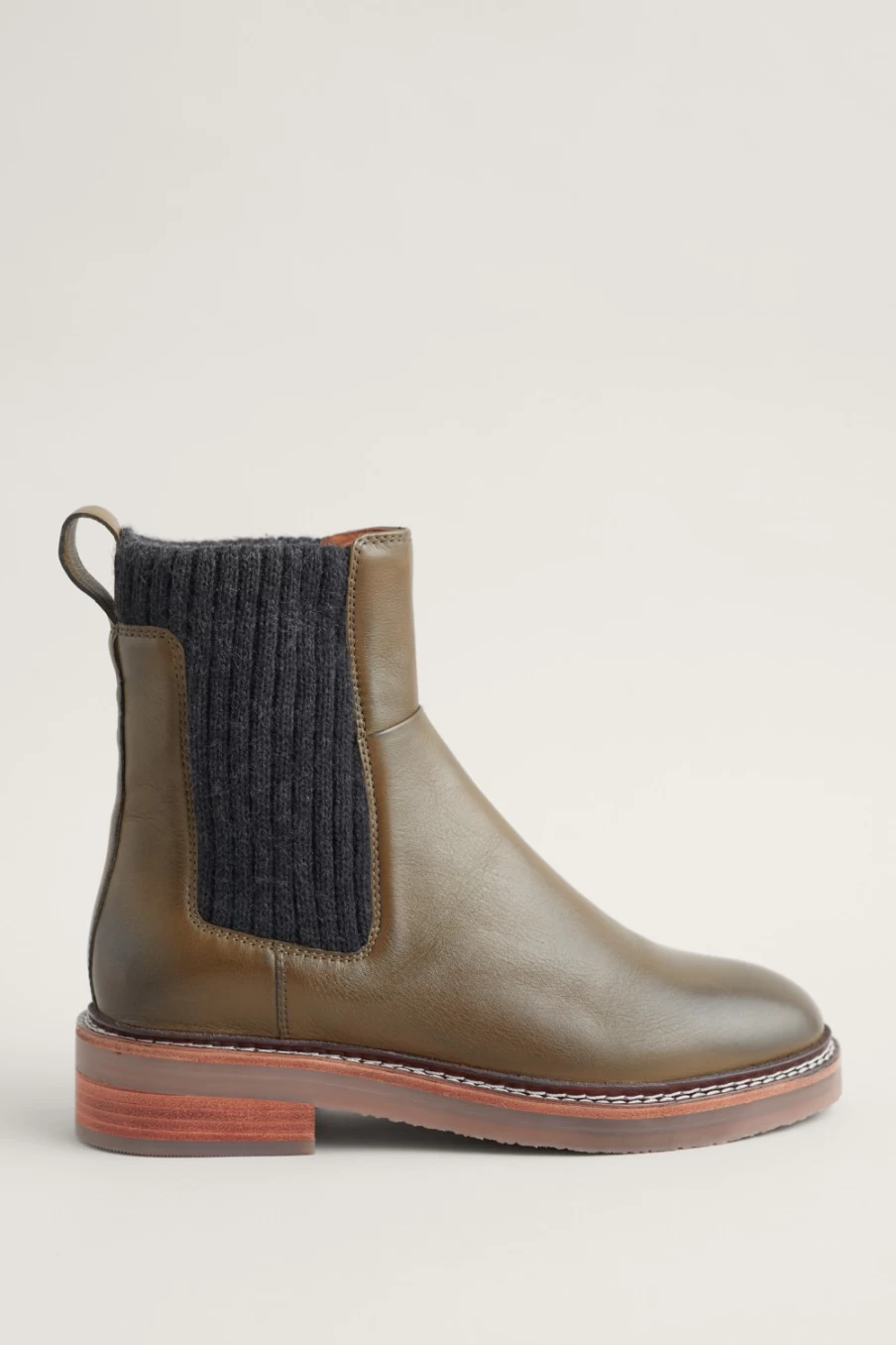 Seasalt Cornwall Women's Morwen Leather Chelsea Boots – Stylish & Comfortable Ankle Boots