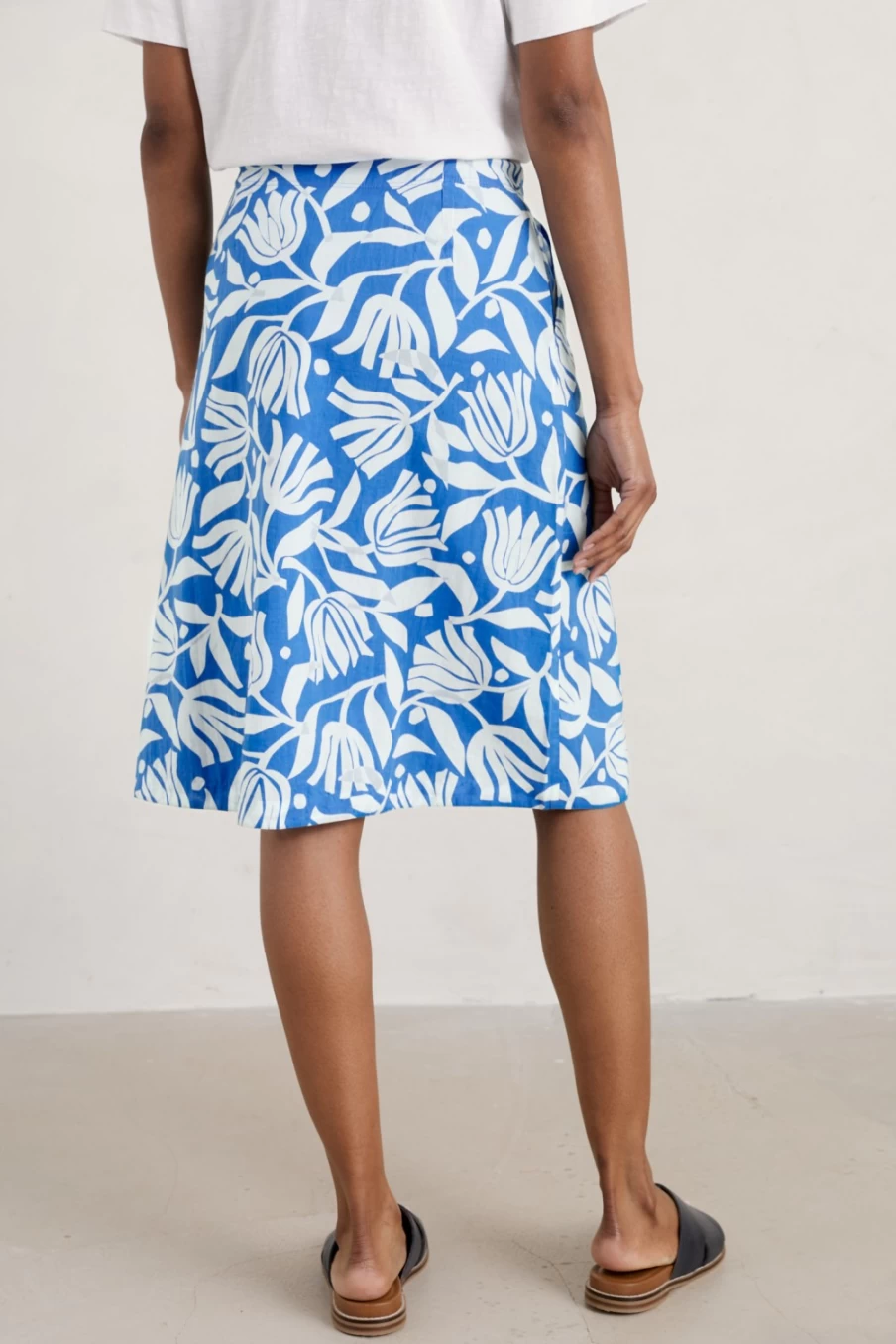 "Seasalt Cornwall Women's Paint Pot Skirt – Floral Print Midi Skirt"
