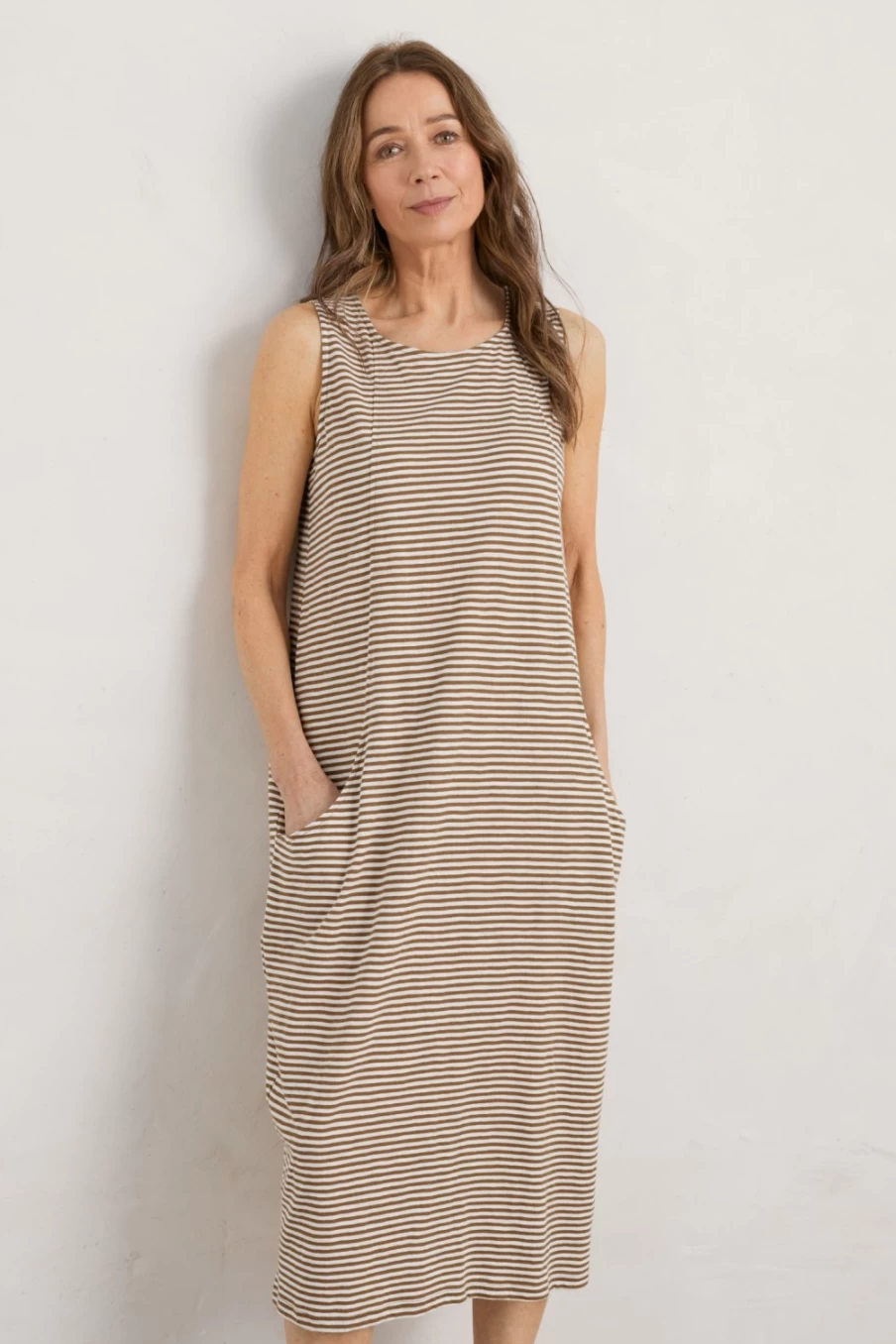 Seasalt Cornwall Women's Halldrine Jersey Dress in Canvas Sand Dune Chalk